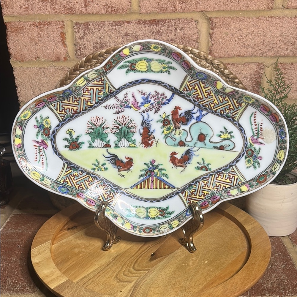 Antique Japanese Hand Painted Porcelain Pedestal Rooster Cockerl Pattern 12.5”